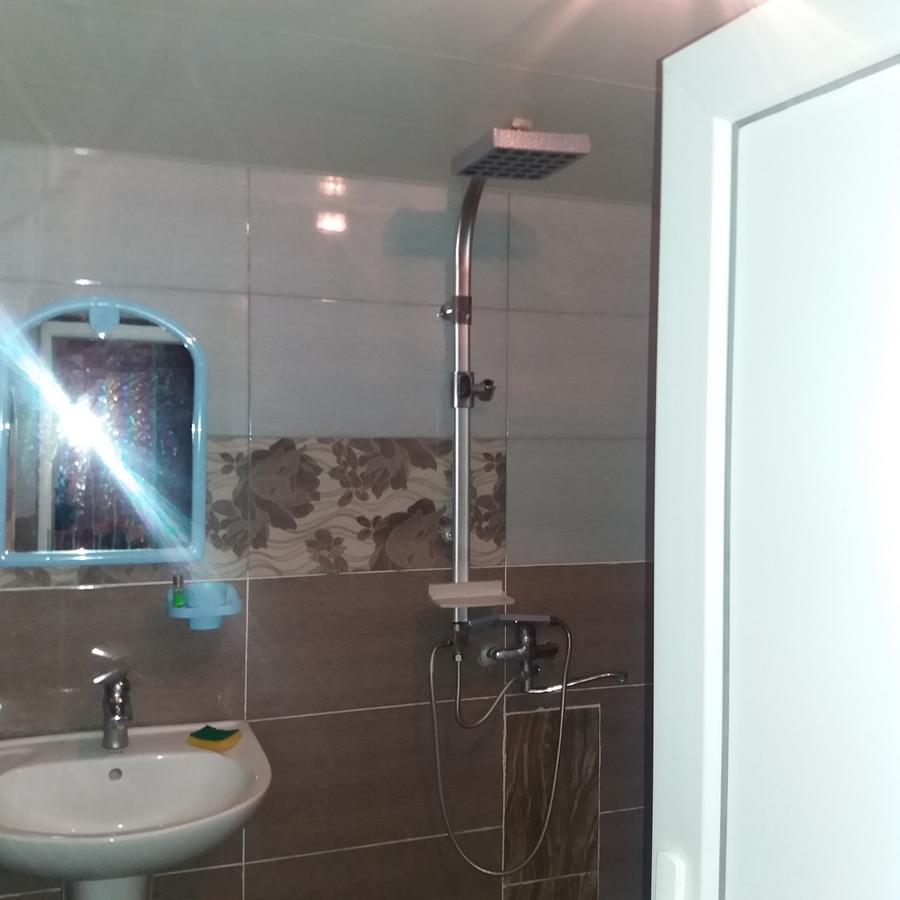 Hostel Anna Borjomi Eksteriør bilde